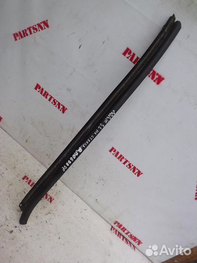 Молдинг лобового стекла Додж Стратус