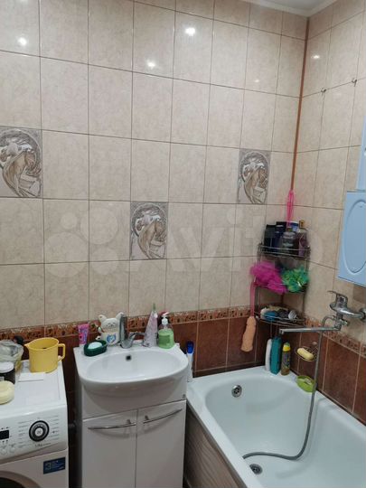 3-к. квартира, 100 м², 9/10 эт.
