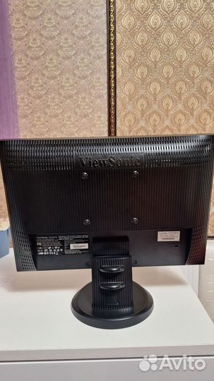Монитор ViewSonic 19 диагональ