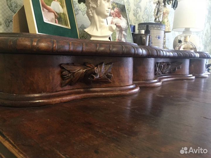 Стол антикварный