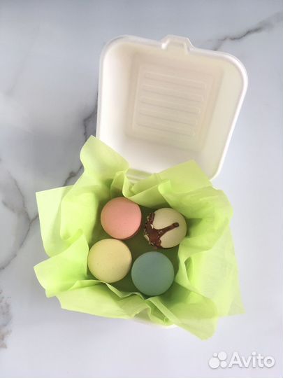 Пирожные макаронс