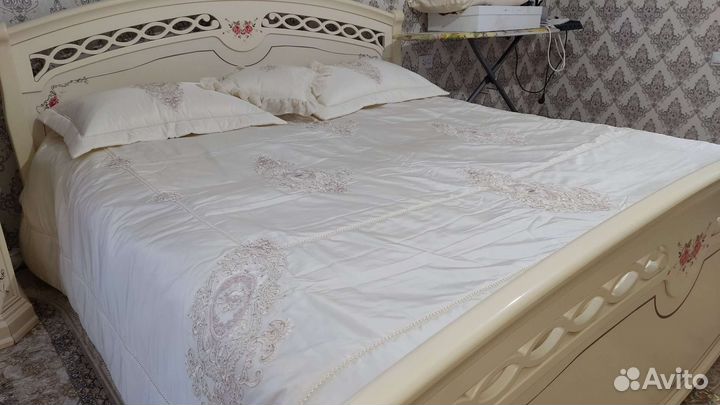 Покрывало на кровать «Невеста»