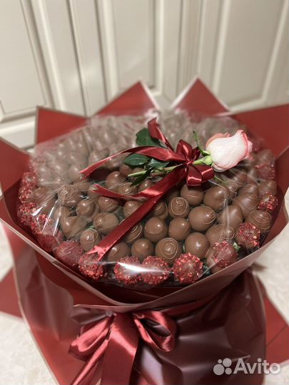 Букет из клубники в шоколаде