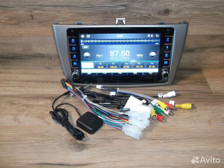 Магнитола Toyota Avensis Android физические кнопки
