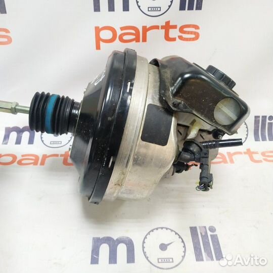 Вакуумный усилитель Audi A4 B9 2019