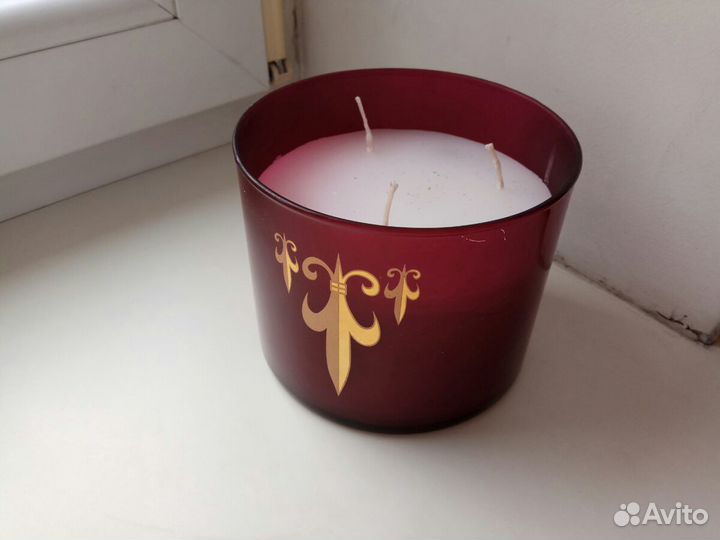 Свеча в стеклянной чаше