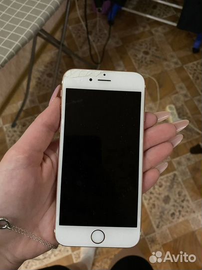 iPhone 6S, 32 ГБ