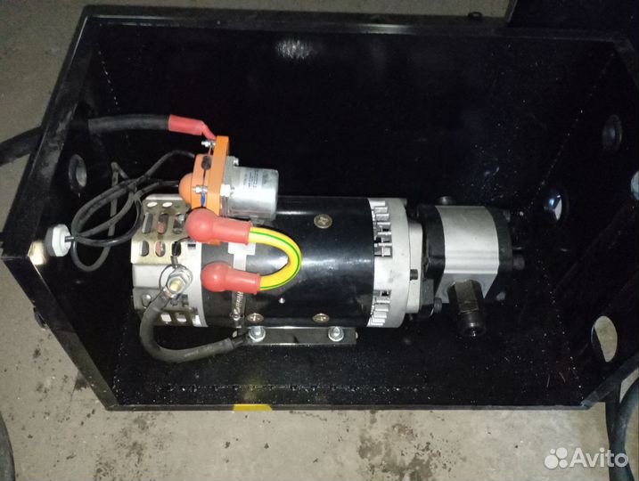 Гидростанция