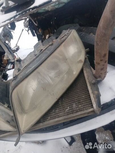 Фара передняя правая Audi A6 C5 1997