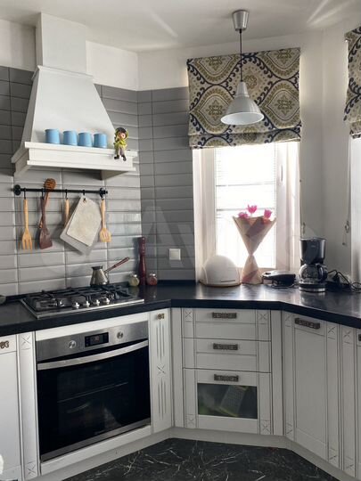 2-к. квартира, 60 м², 1/5 эт.