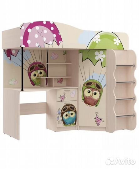 Детская кровать чердак со столом и шкафом