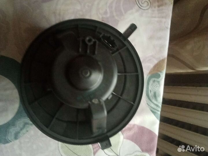 Фольксваген Пассат Б6 моторчик печки