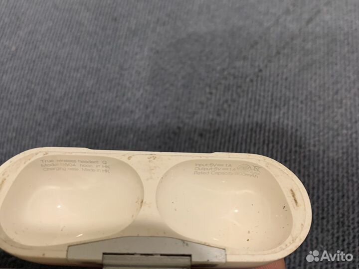 Оригинальный кейс AirPods pro