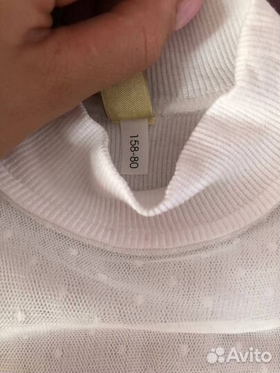 Белая блуза