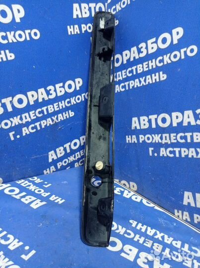 Накладка крышки багажника Hyundai Accent седан