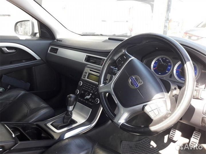 Разбор на запчасти Volvo S80