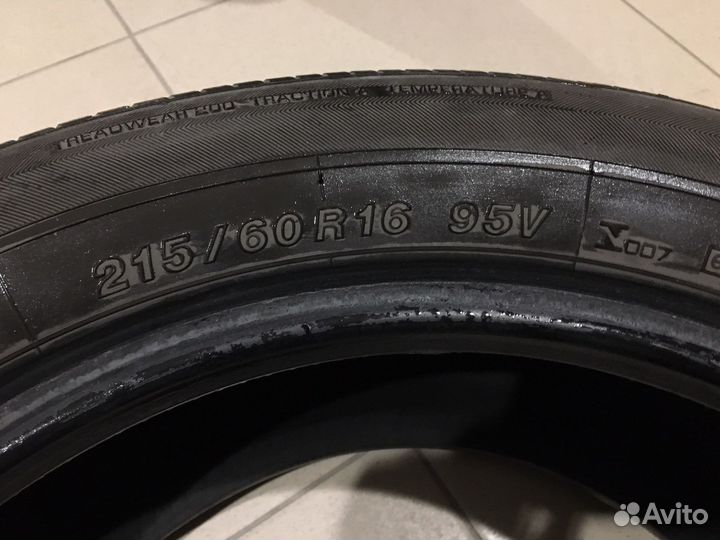 Yokohama dB Decibel E70 215/60 R16 95V