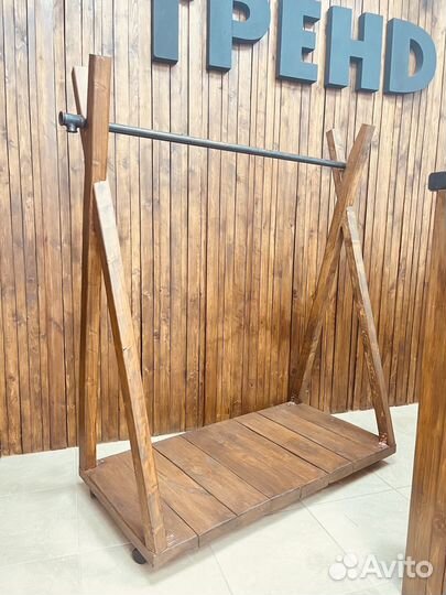 Вешалка для одежды напольная деревянная