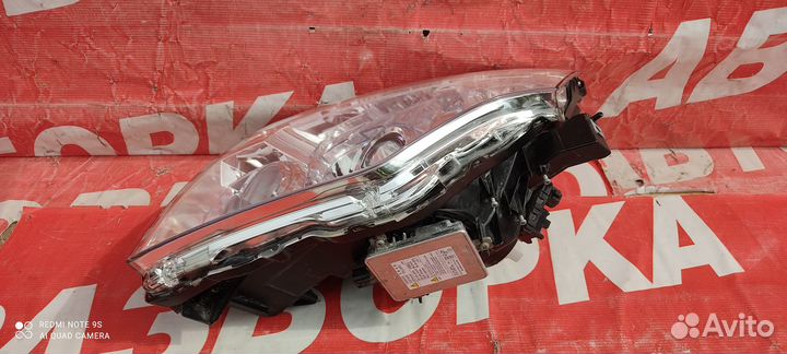 Фара левая Mitsubishi Pajero IV