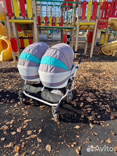 Коляска для двойни