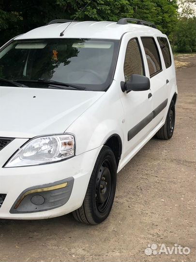 LADA Largus 1.6 МТ, 2017, 176 000 км