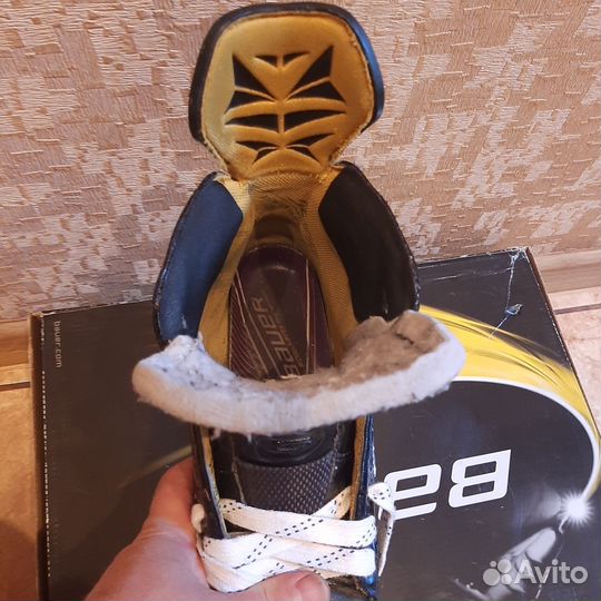 Хоккейные коньки bauer 42 размер