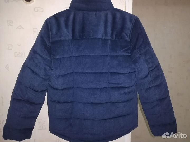 Пуховик тёмно-синий с мехом Новый