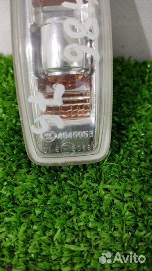 Повторитель левый Nissan Teana J31 седан 2.3