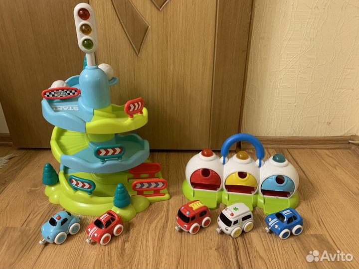 Игрушки ELC (станция спасения +трек-горка)