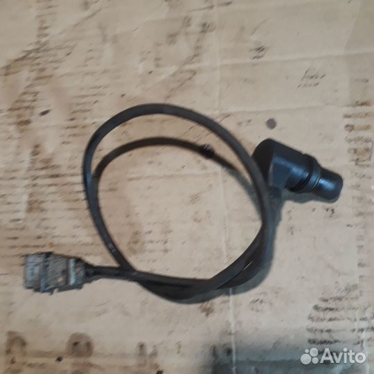 Датчик колен вала 1,8 Ауди А4Б5 VW Пассат Б5