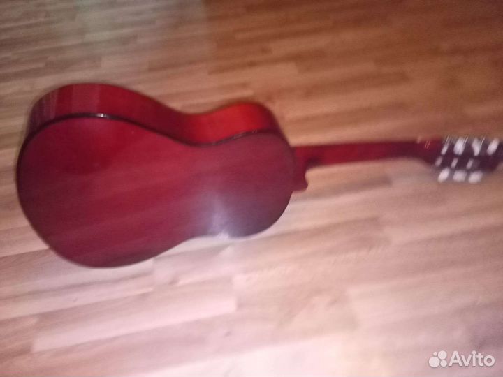Гитара классическая