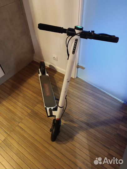 Самокат yamato pes 0809 pro