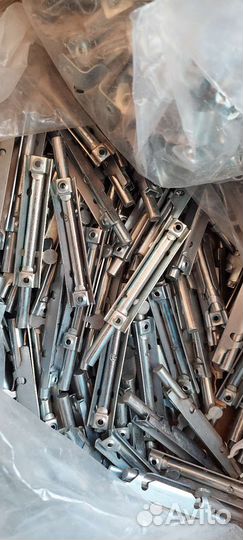 Шпингалет для дверей