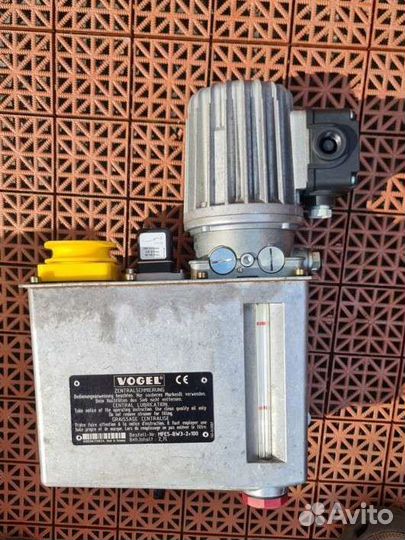 Однолинейный Масленный насос Vogel / SKF