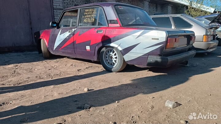 ВАЗ 2107 1.5 МТ, 2002, битый, 666 666 км