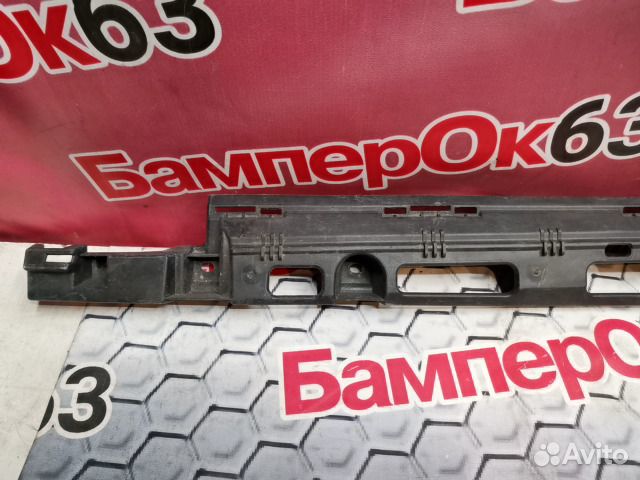 Кронштейн левый Mercedes-Benz GL M-Class