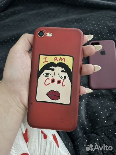 Чехлы на iPhone 7