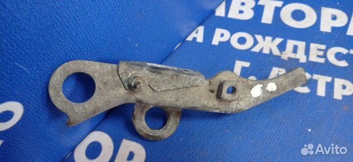 Петля двигателя Renault Logan 1 седан K7J 2008