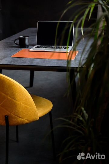 Коврик для стола, бювар из натуральной кожи