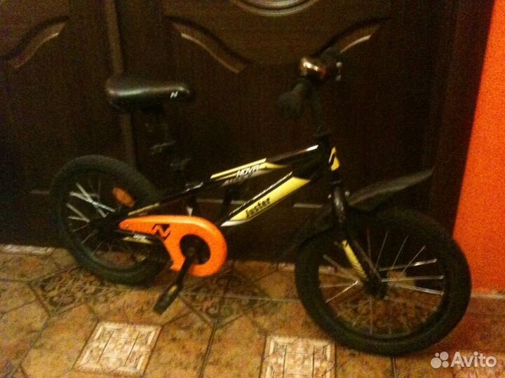 Детский велосипед Novatrack Juster 16 + шлем