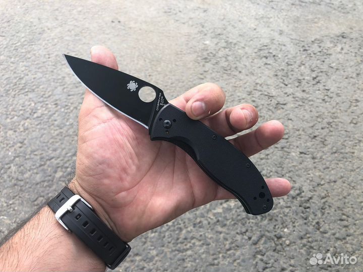 Нож Spyderco Tenacious black