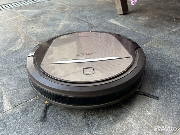 Робот пылесос