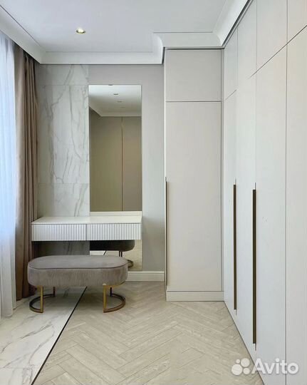 Шкаф распашной с фрезеровкой