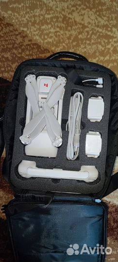 Квадрокоптер Xiaomi Fimi X8 SE 2022 V2 Combo