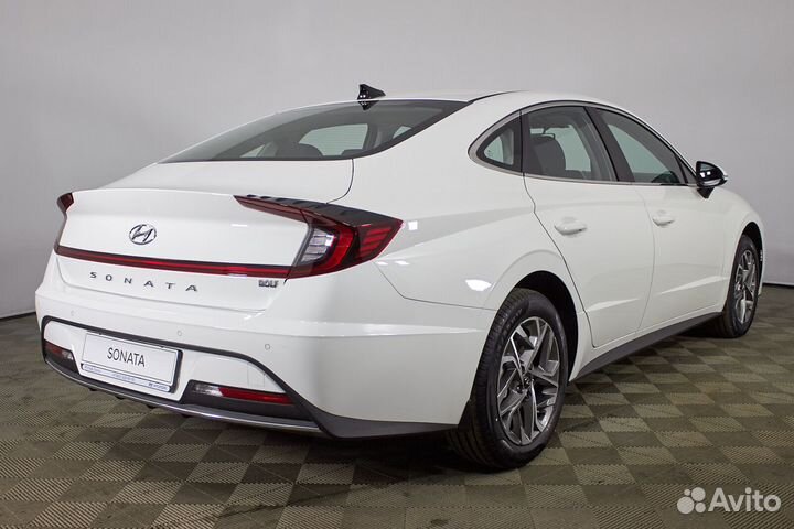 Hyundai Sonata 2.0 AT, 2023
