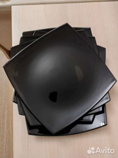 Набор тарелок