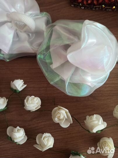 Украшения, заколки, банты