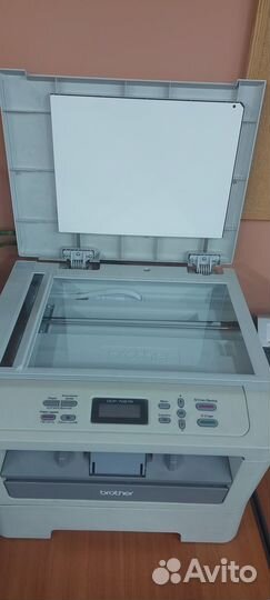 Принтер brother dcp 7057R
