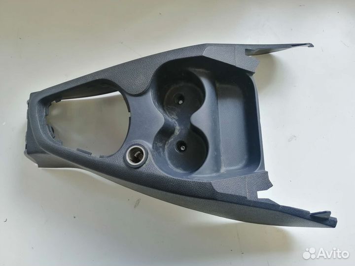 Консоль на кулису МКПП Renault Logan 2