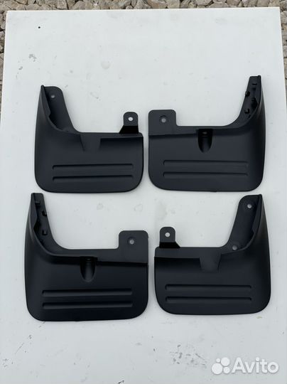 Брызговики Hyundai H-1 Starex 2007- 2013